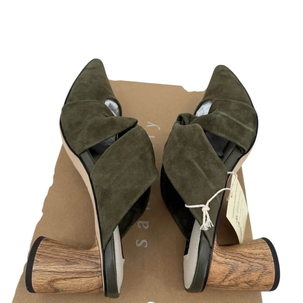 Sanctuary Sunset 2.0 Mossy Green Suede Bow Mule Heels 8.5 NIB Woodgrain Heel ECO